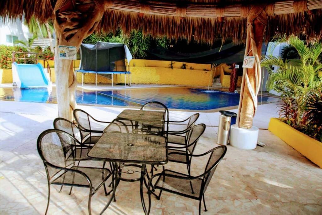 Condominio Familiar Y Exclusivo Tres Mares アカプルコ エクステリア 写真