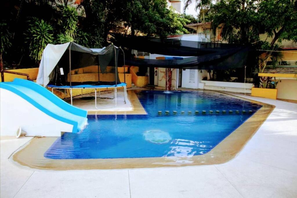 Condominio Familiar Y Exclusivo Tres Mares アカプルコ エクステリア 写真
